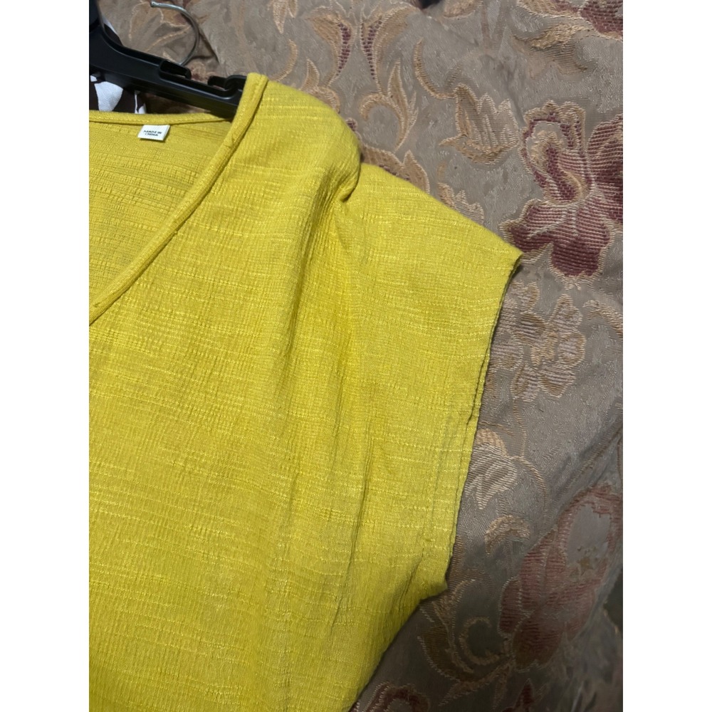 Max Studio London Blouse Womens Small Mustard Yellow New Ruched Side V-Neck Top